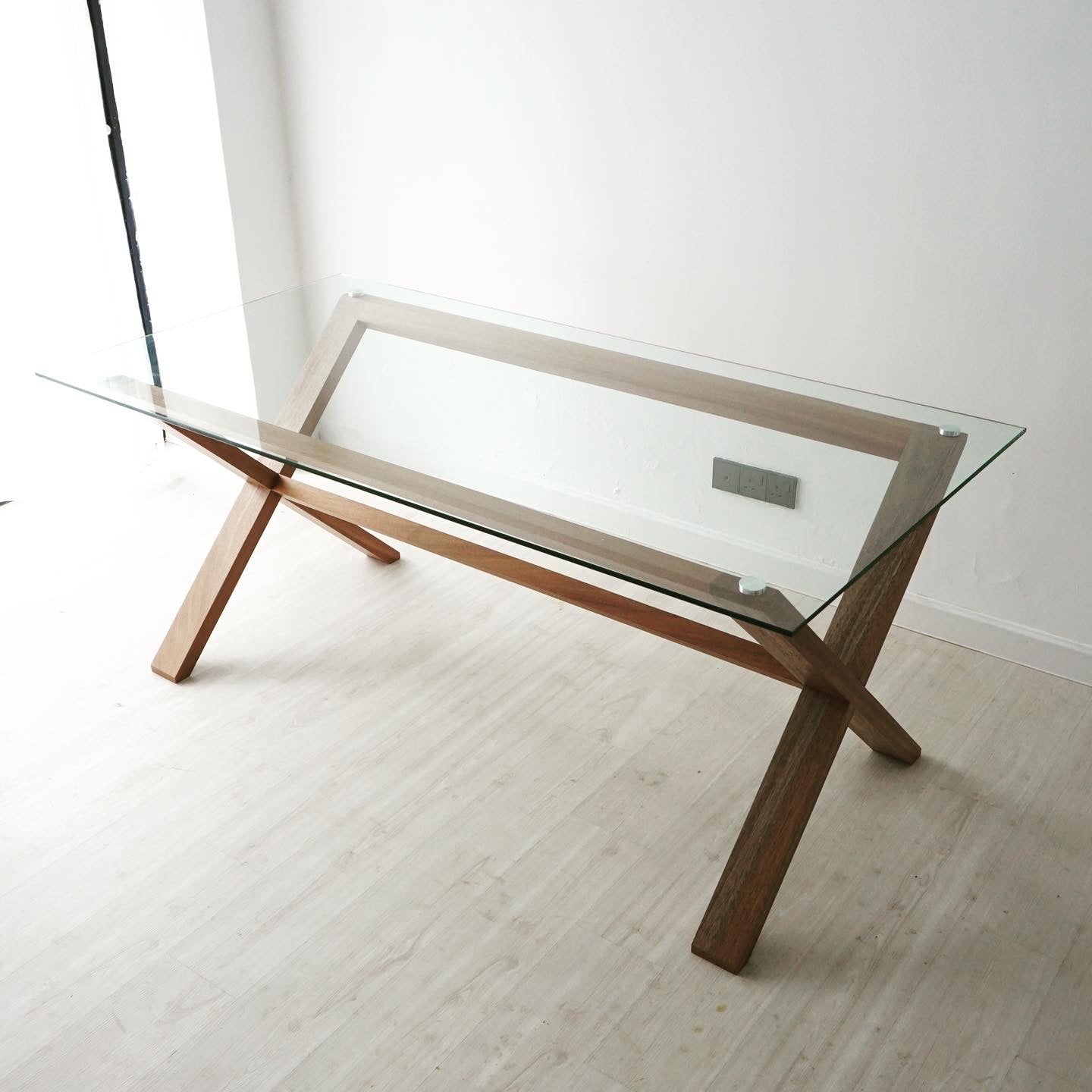 Robson Dining Table