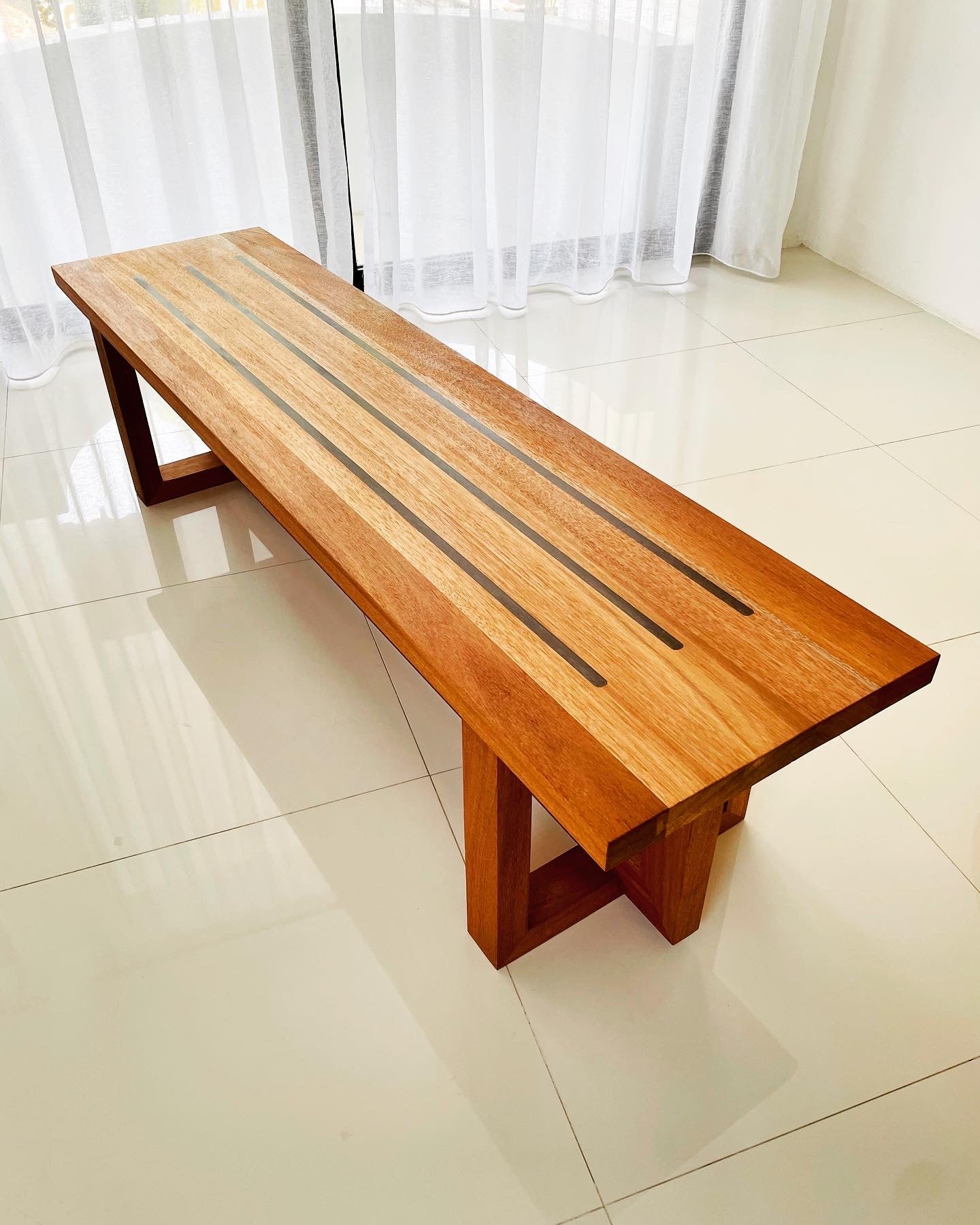 Nyatoh Bench