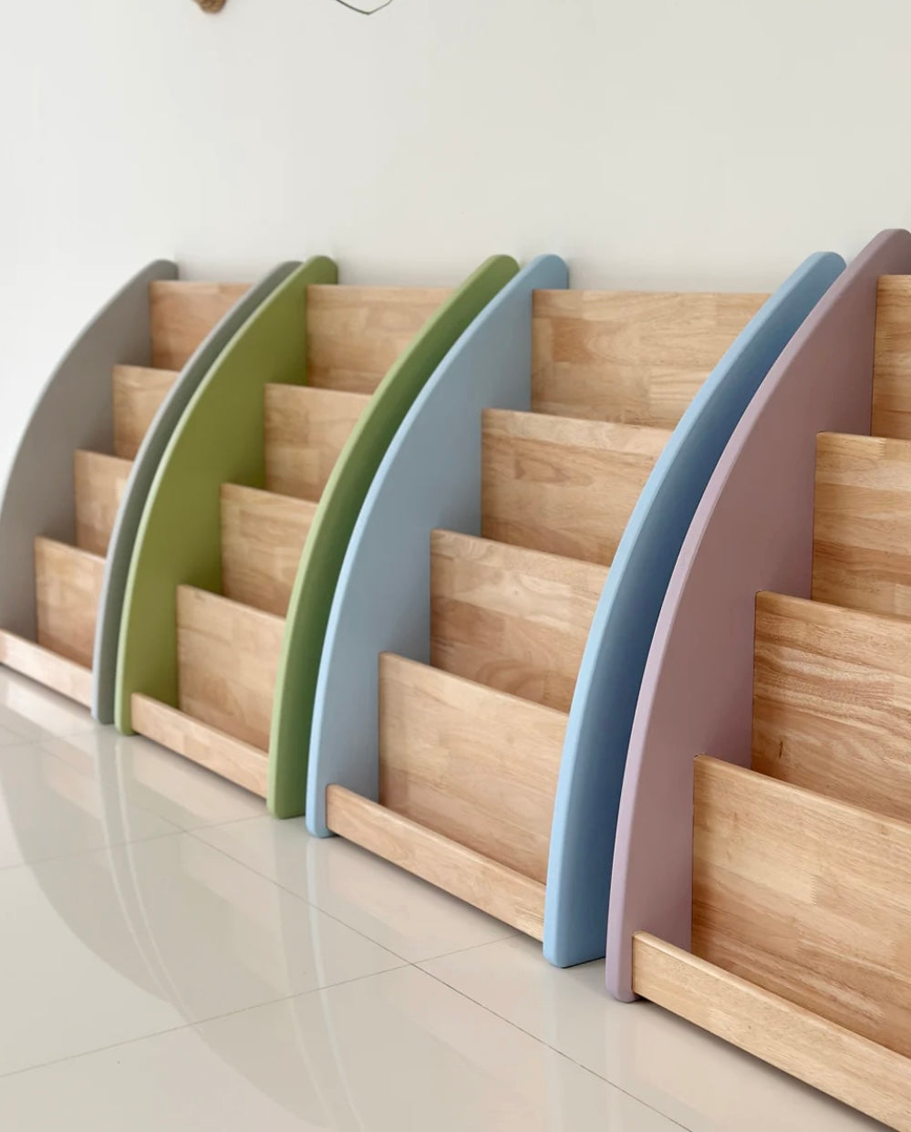 Cerita Book Shelf