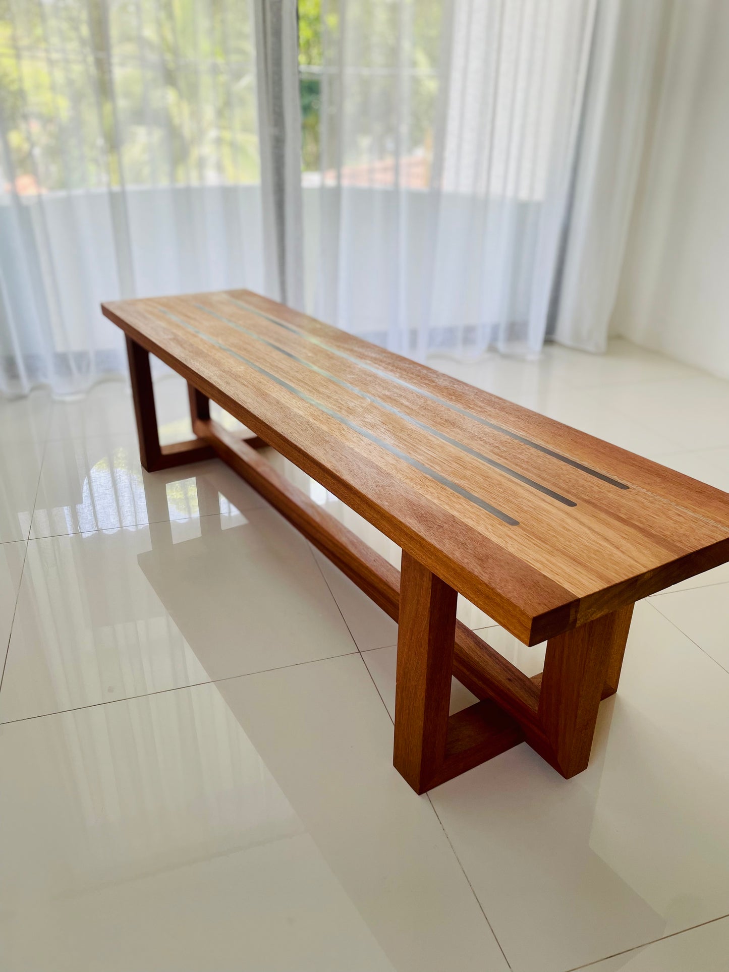 Nyatoh Bench